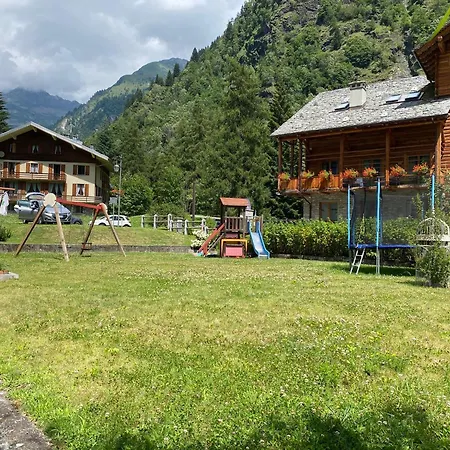 L'aria Di Casa Bed & Breakfast *