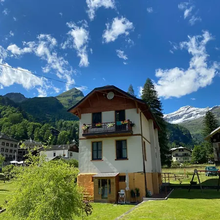 L'aria Di Casa Bed & Breakfast *