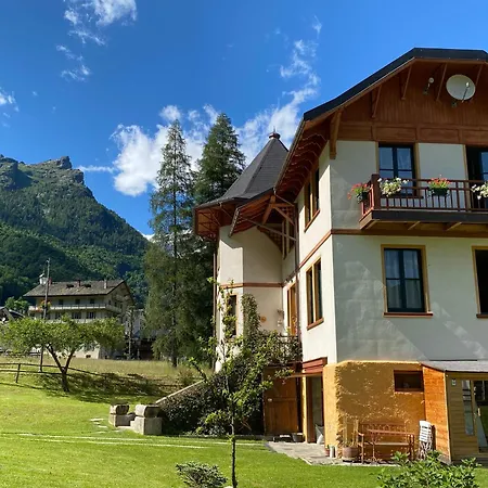 Bed & Breakfast L'aria Di Casa Alagna Valsesia