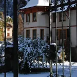 L'aria Di Casa Oda ve Kahvaltı *