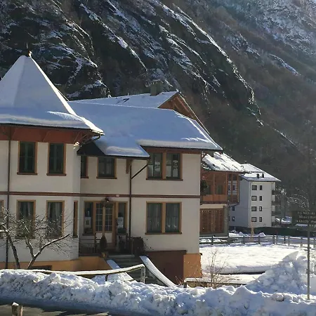 L'aria Di Casa Аланья-Вальсезия