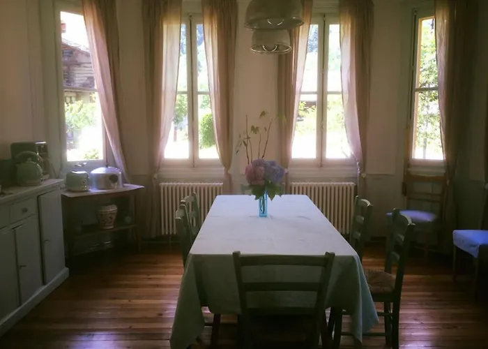 L'aria Di Casa *